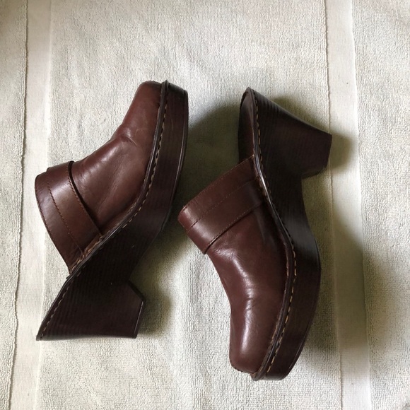 Born Leather Clogs - Picture 3 of 7